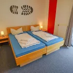 ゲストハウス Alpen Experience - Cvjm Aktivzentrum Hintersee, Jugendgaestehaus 3*