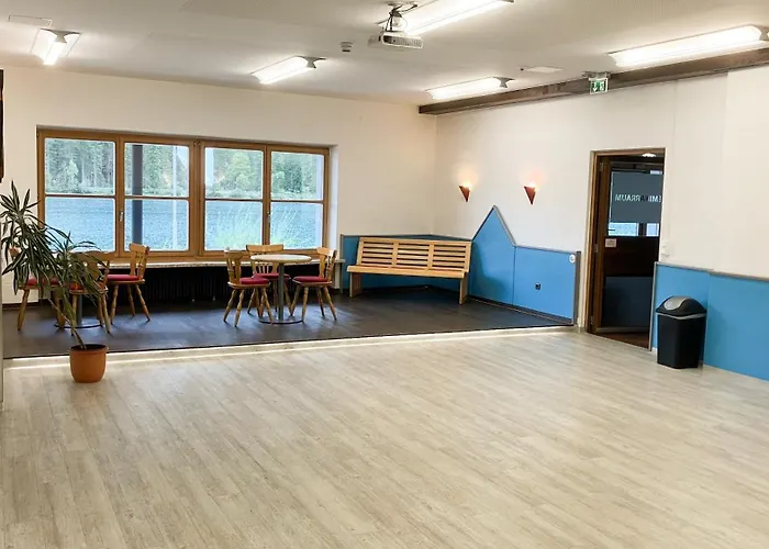 ゲストハウス Alpen Experience - Cvjm Aktivzentrum Hintersee, Jugendgaestehaus